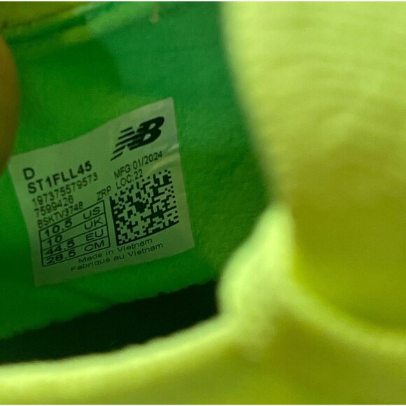 New Balance Tekela Pro Low V4+ FG Soccer Cleats Men 10.5 Glo Pack Green Hypoknit - Picture 8 of 9